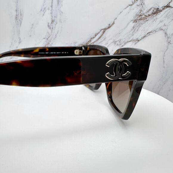 New CHANEL Sunglasses Brown Butterfly Gold Polarized Brown Lens - Picture 12 of 16